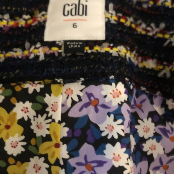 Cabi Headline Topper Tweed Coat size 6 Style# 5660 - Picture 6 of 8